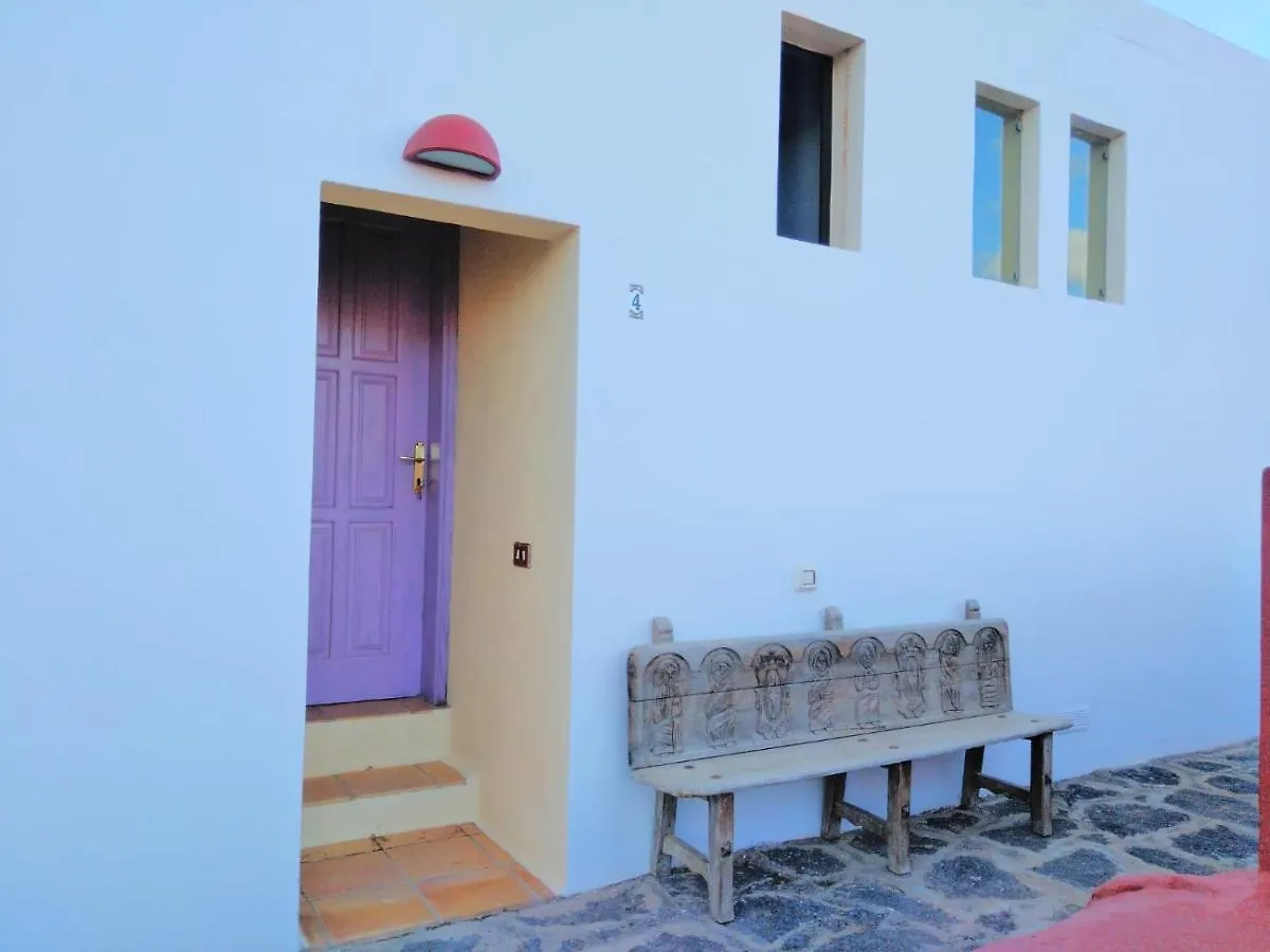 Centro Ave Fenix Villa Femes 0*,