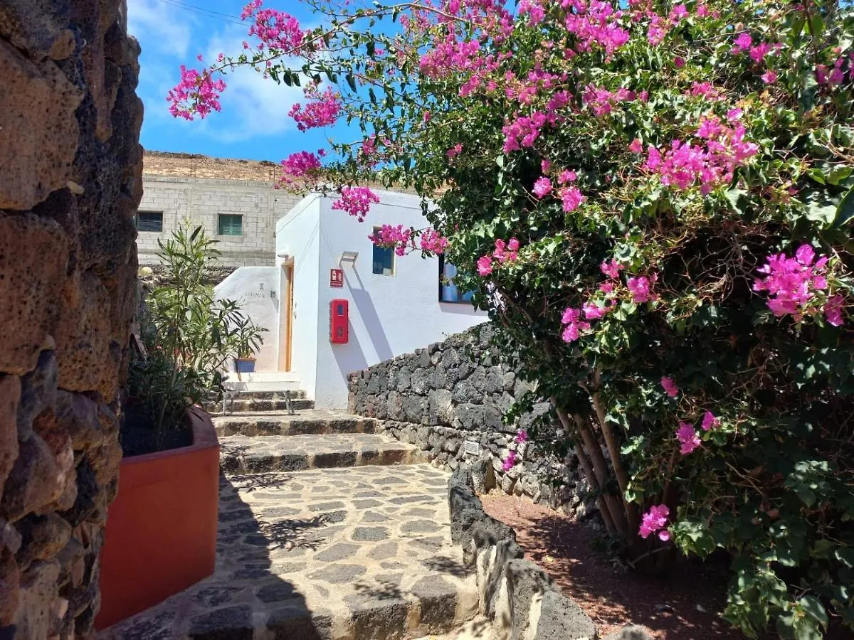 Centro Ave Fenix Villa Femes